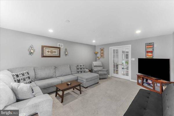 9 HELEN ST, Coatesville, PA 19320