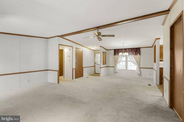 21 JAKE DR, Ronks, PA 17572