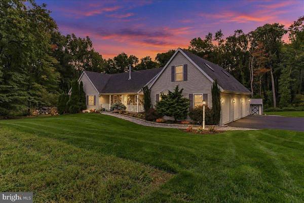 318 SPRINGHILL RD, Quarryville, PA 17566