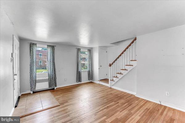 1240 HARDING DR, Havertown, PA 19083