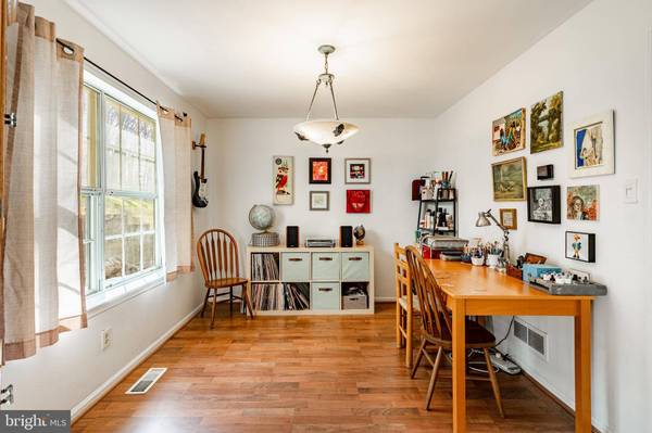 48 SHEFFIELD LN, West Chester, PA 19380