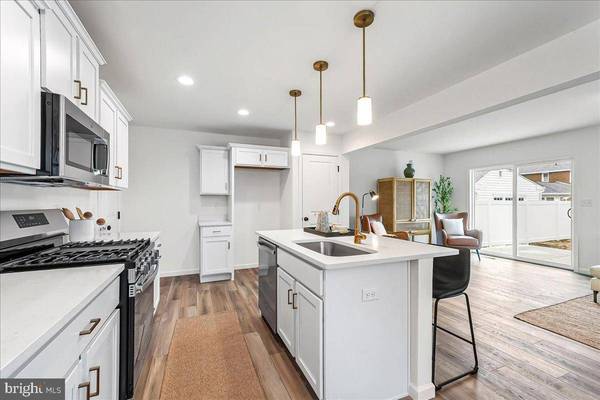 203 CHESTNUT PKWY, Wallingford, PA 19086