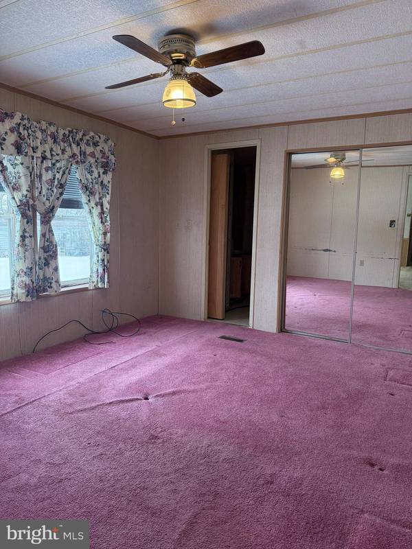 109 AZALEA CIR, Honey Brook, PA 19344