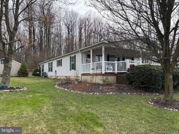 611 FARMLAND WAY, Coatesville, PA 19320
