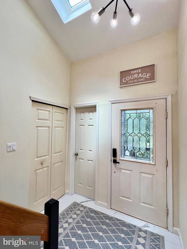 19G EVERT CT, Princeton, NJ 08540