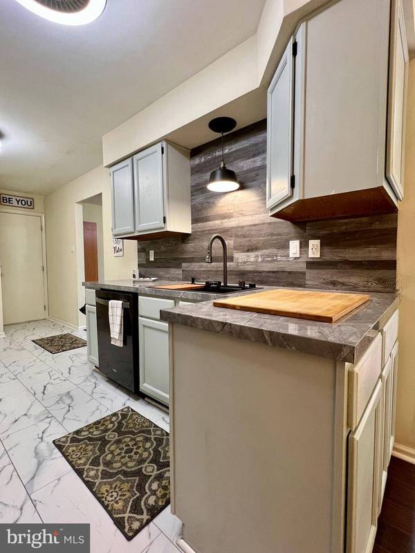 19G EVERT CT, Princeton, NJ 08540