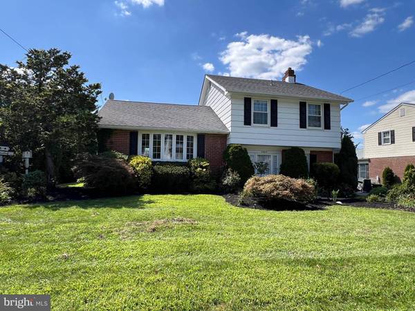 2929 JOLLY RD, Plymouth Meeting, PA 19462