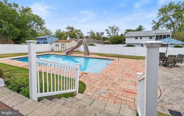 1880 PRINCESS LN, Vineland, NJ 08361