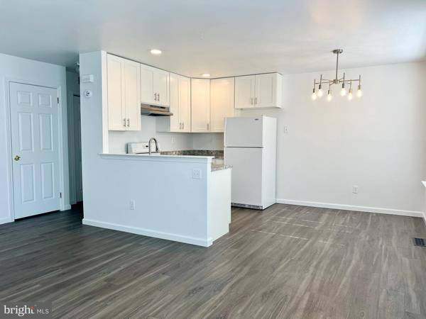 612 GLEN #56A, Norristown, PA 19403