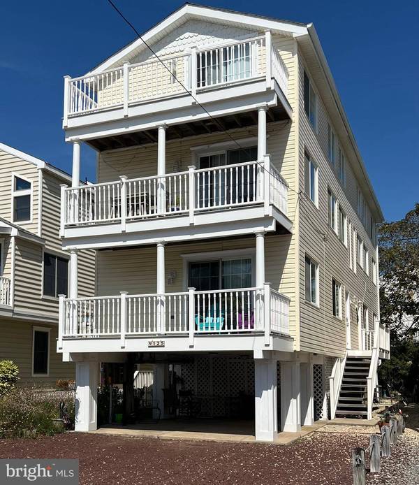 125 87TH ST #REAR UNIT, Sea Isle City, NJ 08243