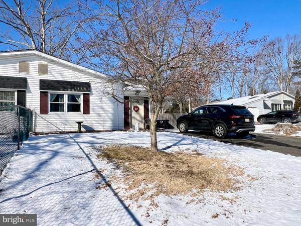 35 COLGATE CT, Atco, NJ 08004