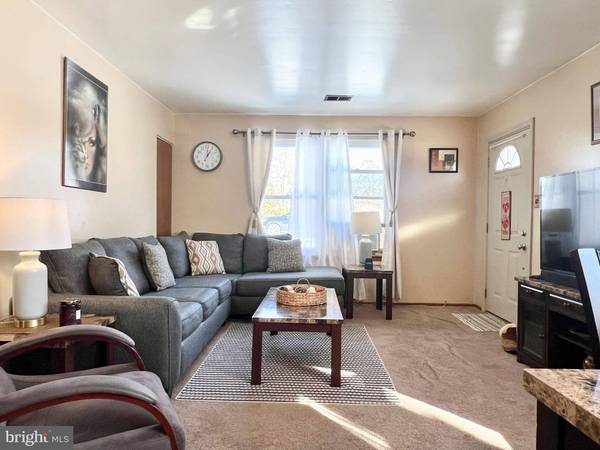 35 COLGATE CT, Atco, NJ 08004