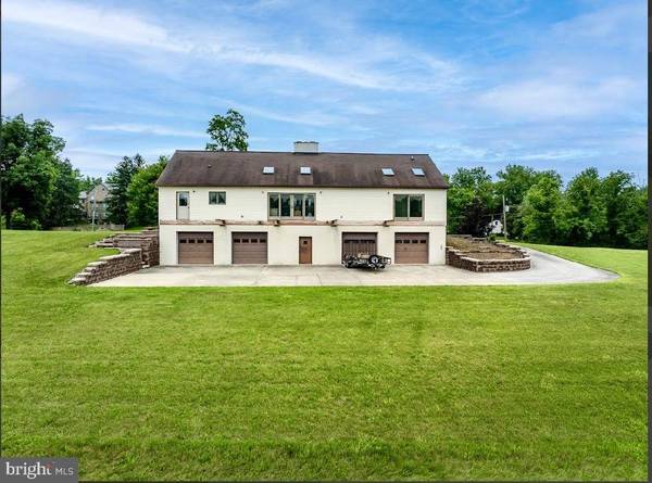 344 HALLMAN MILL RD, Phoenixville, PA 19460