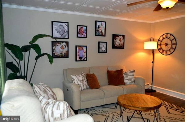 137 E ELM ST, Reading, PA 19607