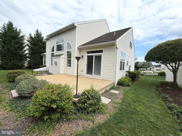 2543 JOSHUA DR, Sinking Spring, PA 19608