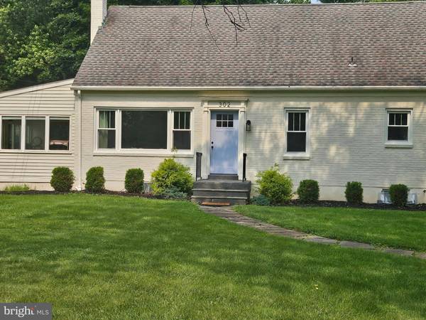 302 E 9TH AVE, Collegeville, PA 19426
