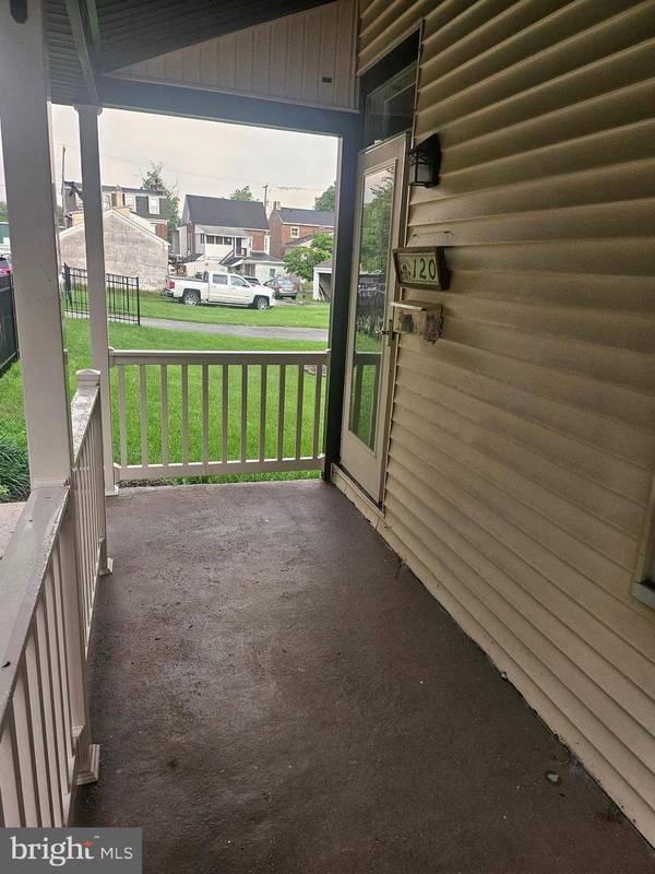 120 AMELIA ST, Mont Clare, PA 19453