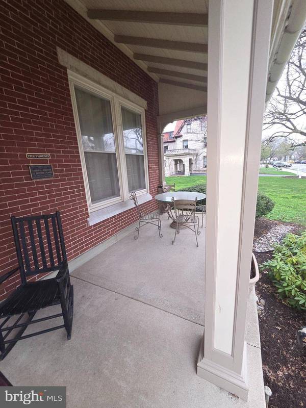 416 MAIN ST #D, Phoenixville, PA 19460