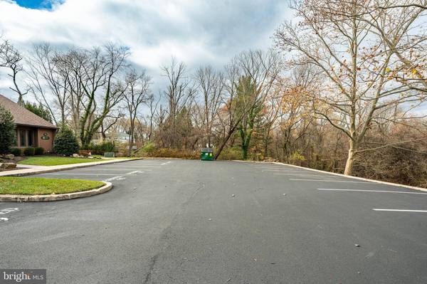 1288 VALLEY FORGE RD #91, Phoenixville, PA 19460