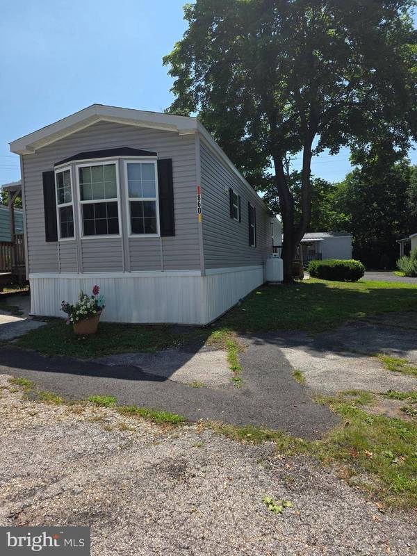 860 LATSHAW RD