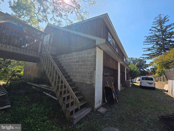 153 E POTHOUSE RD E, Phoenixville, PA 19460