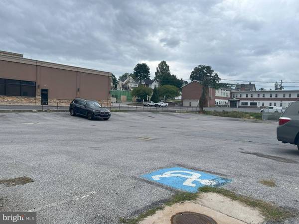 45 W LANCASTER AVE, Downingtown, PA 19335