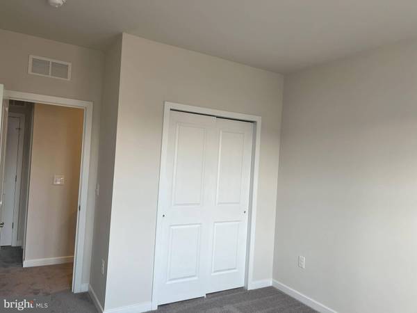 777 PLATINUM DR, Phoenixville, PA 19460
