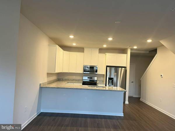 777 PLATINUM DR, Phoenixville, PA 19460