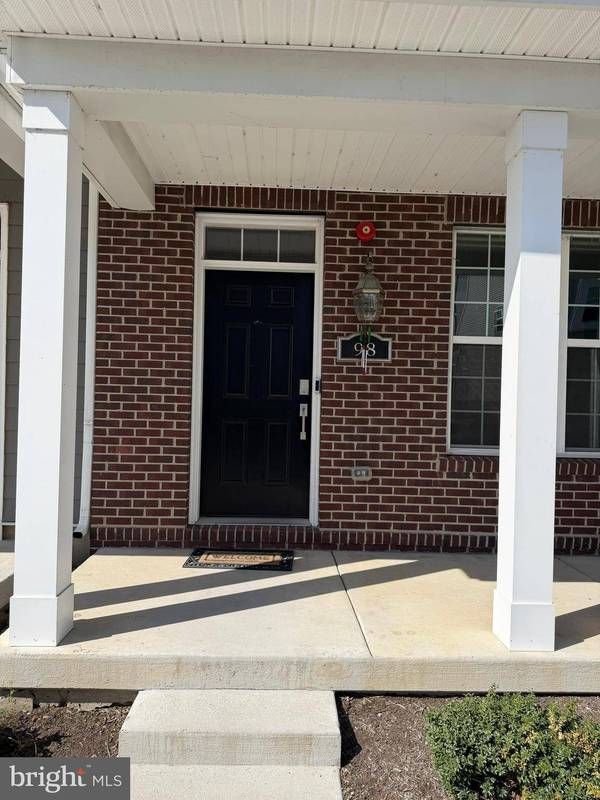 98 KING ST, Bensalem, PA 19020
