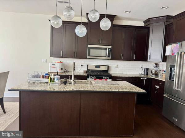 607 MOCKERNUT CT, Chester Springs, PA 19425