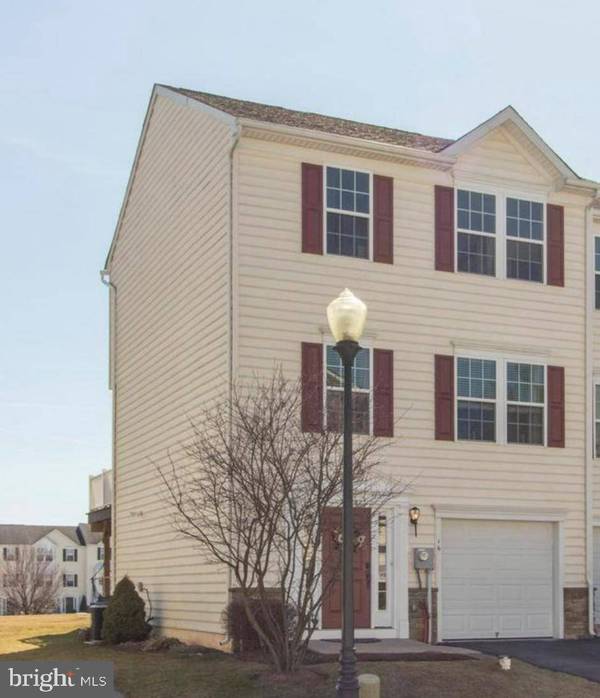 16 TUXFORD LN, Coatesville, PA 19320