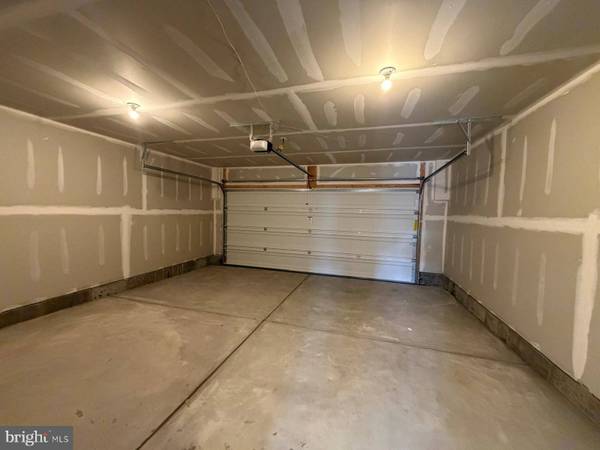 39 E FRONT STREET, Bridgeport, PA 19405
