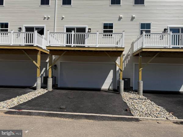 9 ATKINS DR, Bridgeport, PA 19405