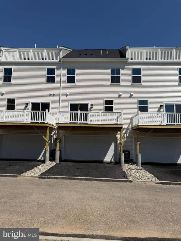 9 ATKINS DR, Bridgeport, PA 19405