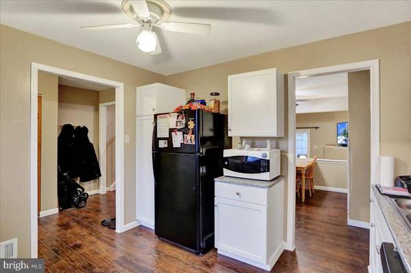 1228 FOX RUN, Reading, PA 19606