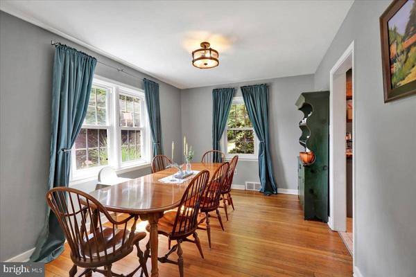 700 STATE, Reading, PA 19607