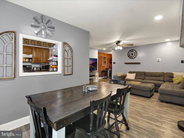 1212 DEER RUN, Reading, PA 19606