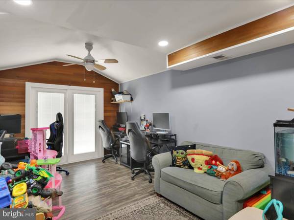 1212 DEER RUN, Reading, PA 19606