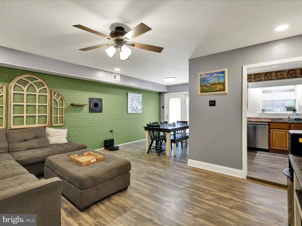 1212 DEER RUN, Reading, PA 19606