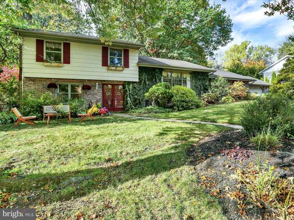48 HEARTHSTONE DR, Reading, PA 19606