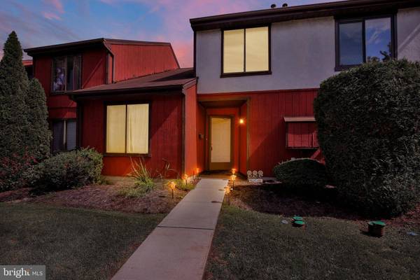 28 WISTER WAY