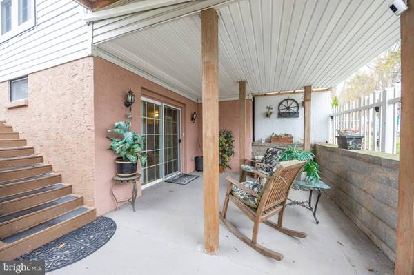 600 UPLAND ST, Pottstown, PA 19464