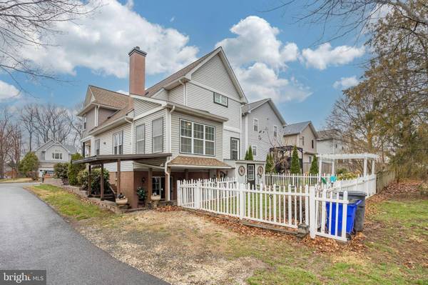 600 UPLAND ST, Pottstown, PA 19464