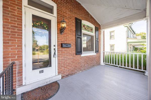 314 3RD ST, East Greenville, PA 18041