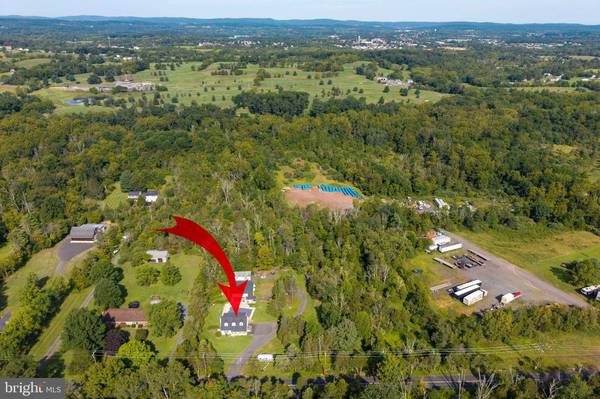 5509 HOPPENVILLE RD, Green Lane, PA 18054