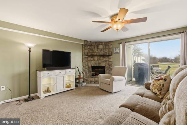 534 LANCASTER CT, Downingtown, PA 19335