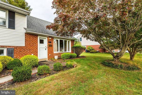 2613 HIGHLAND AVE, Broomall, PA 19008