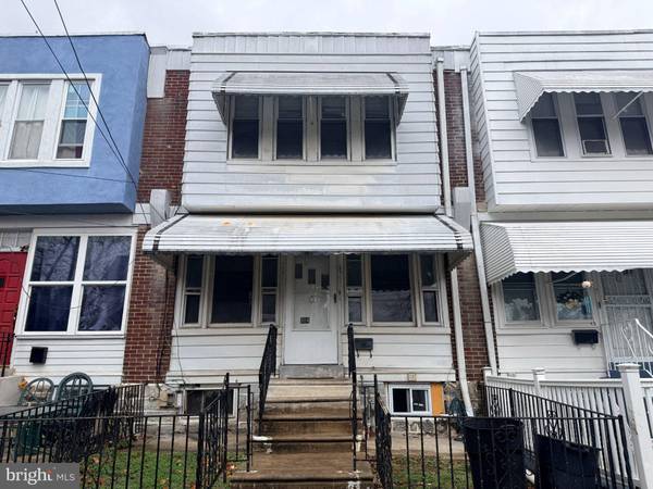 914 MARSHALL, Sharon Hill, PA 19079