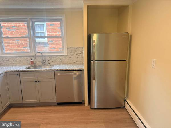 1620 MACDADE BLVD #2ND FLR, Folsom, PA 19033