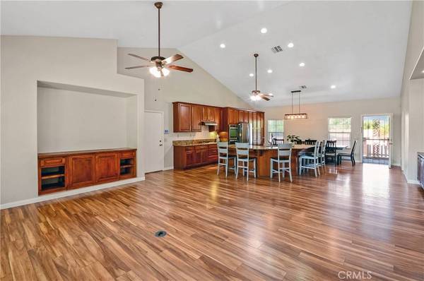 5646 Newbury, San Bernardino, CA 92404